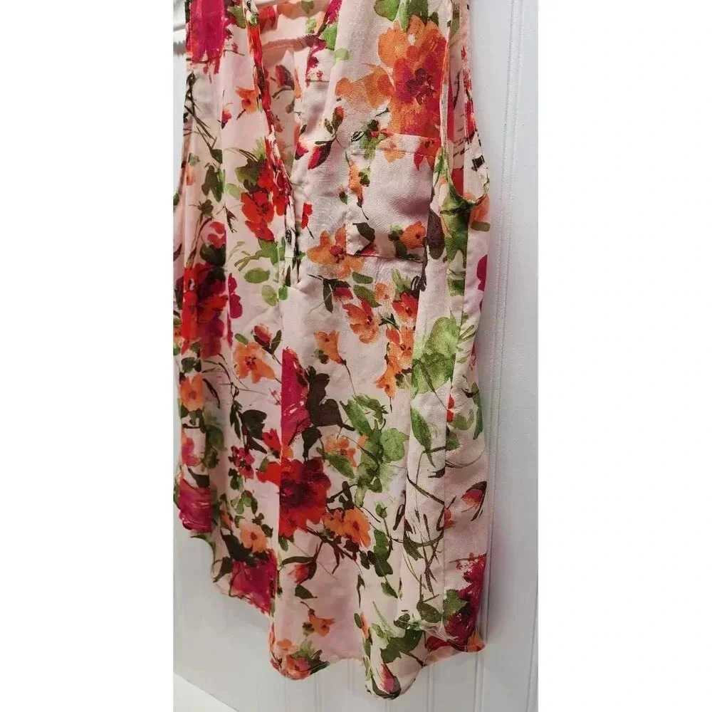 Ultra Flirt Sleeveless Floral Sheer Shirt - Picture 3 of 10